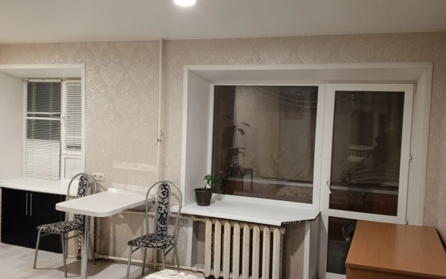 Uglichskaya Flat