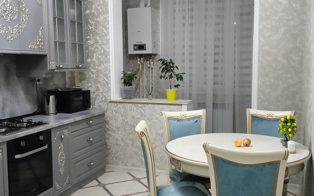 Uyutnaya So Vsemi Udobstvami Flat
