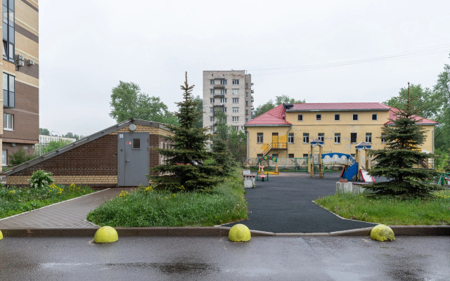 Lada Flat