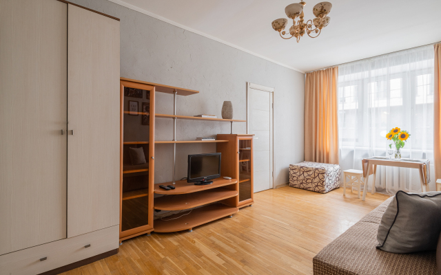 Апартаменты Кварт-Отель, Гашека, 11