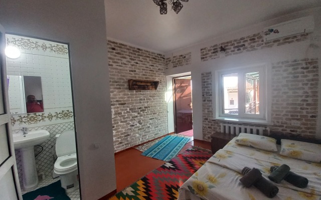 Abdullah In Ichan Kala Guest house