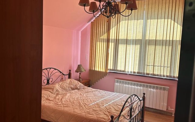 Частный Дом Дача Хазар на Мира 33