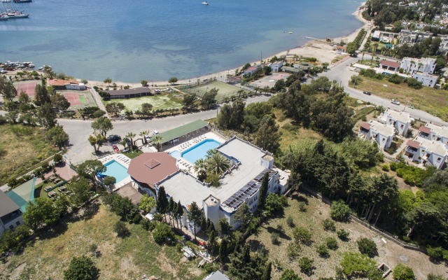 Chronos Beach Otel