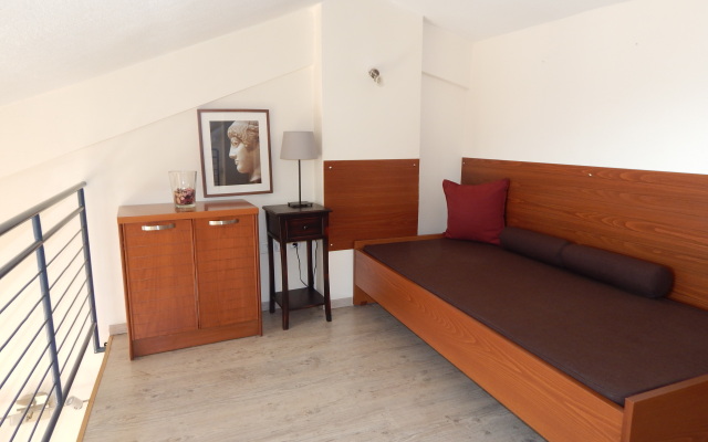 Kripis Studio Thessaloniki Apart-Hotel