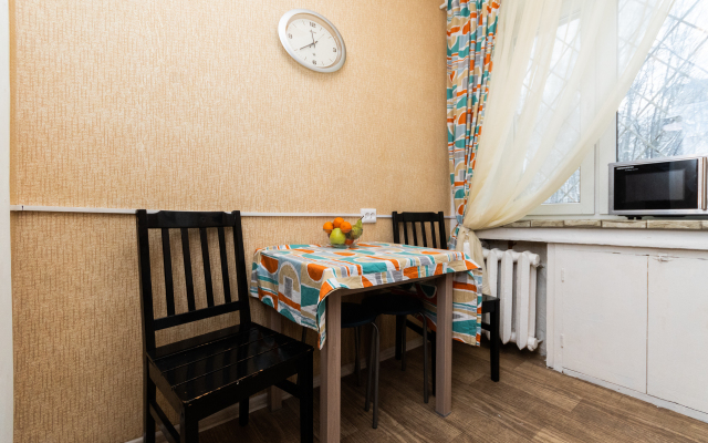 Na Rashetova VPiter Na Sutki Apartments