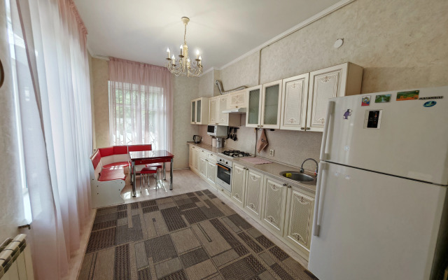 Апартаменты Pervomayskiy