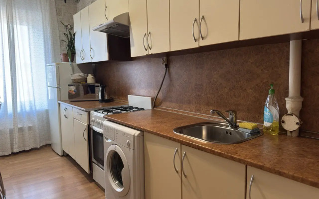 Odnokomnatnaya U Ploschadi Trekh Vokzalov Flat
