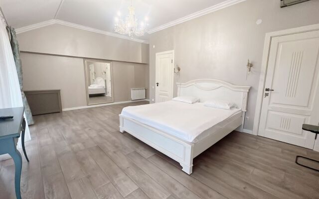 Просторные апартаменты с видом на горы