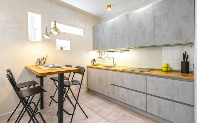 Апартаменты Бизнес с Балконом Elite Apartments