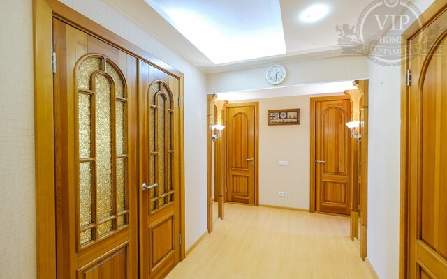 Апартаменты VipHome на Учебной 7