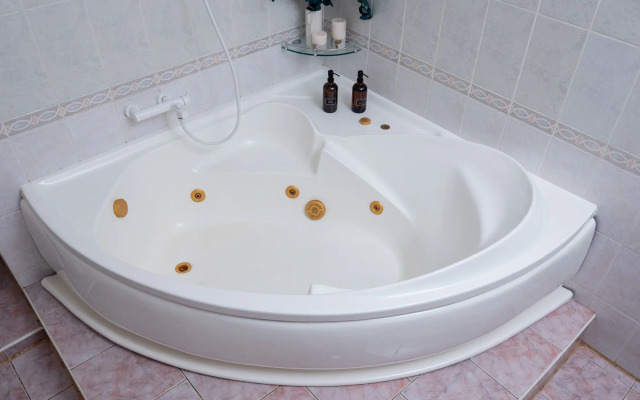 Квартира GM Apartments Новая и тихая Трехкомнатная на Тверской