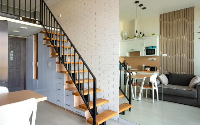 146/Dvyhyrovnevaya Studio v Slile Loft Flat