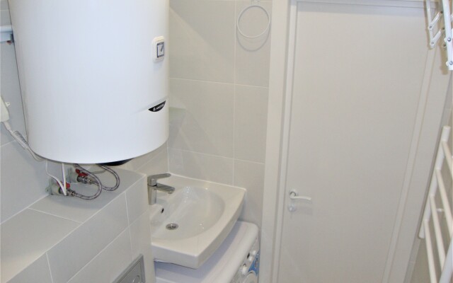 Studii Living Quarters