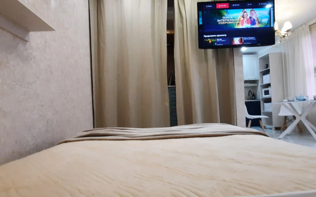 Квартира Комфортабельная студия с красивым видом на аллею Героев