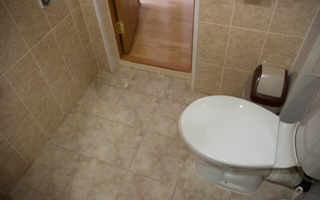 Апартаменты Квартирный Вопрос на Юрматинской 1А