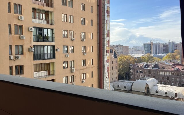 Апартаменты Ararat View в самом центре Еревана by Sweet Home