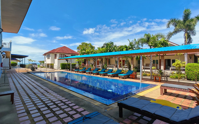 Курортный Отель Lipa Bay Residence