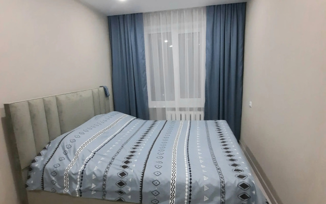 Dvukhkomnatnaya u metro Flat