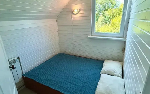 Na Ovrazhnoy 26v Private House