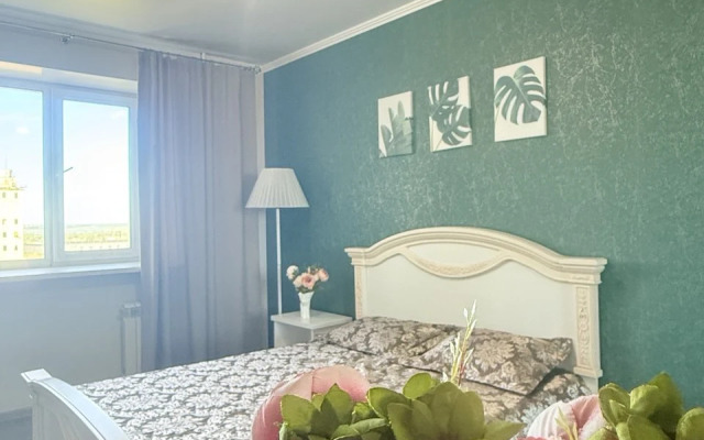 S dvumya spalnyami i udobnoy parkovkoy Flat