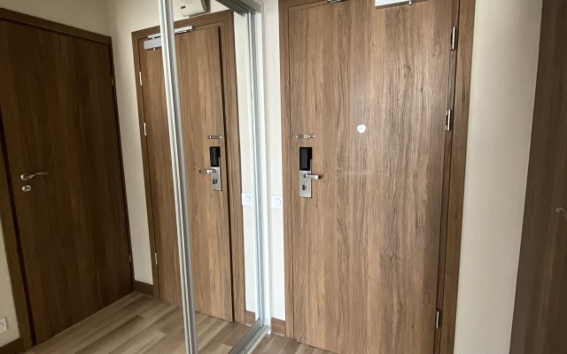 Yes Na Khoshimina 16 Apartments