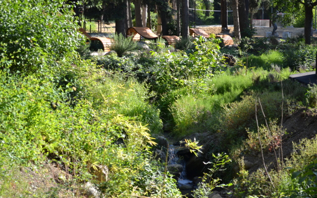 Les Health Resort