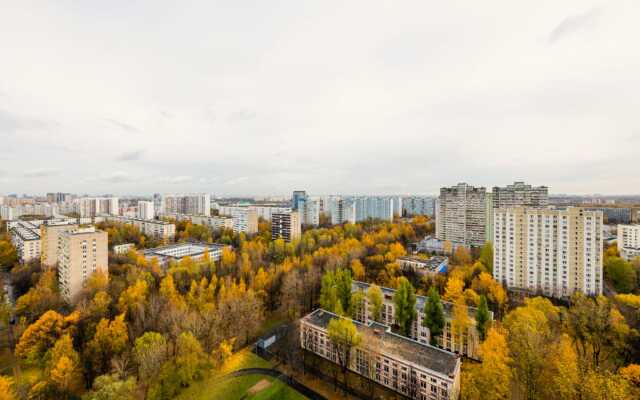 S Shikarnym Vidom U Metro Uzshnaya Apartments