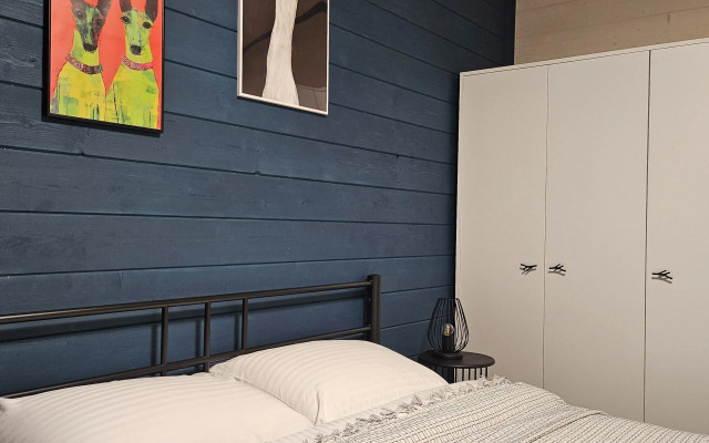 Частный дом большой