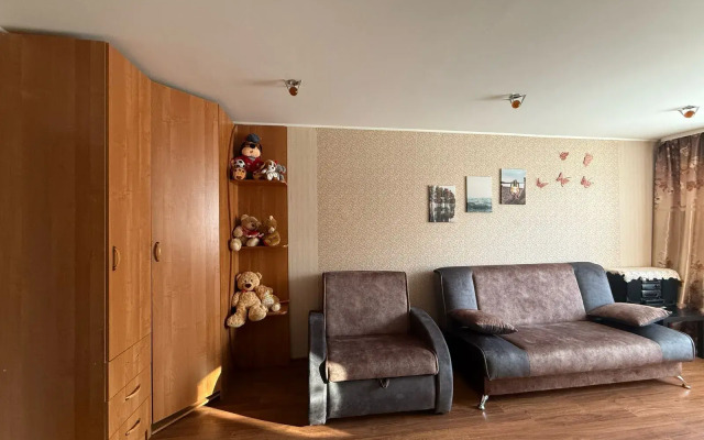 3-Kh Komnatnaya Na Gorykogo 5 Flat
