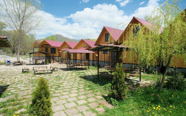 Курортный отель Haleb