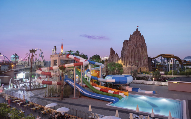 Aydinbey Queen's Palace & Spa - Ultra All Inclusive Resort