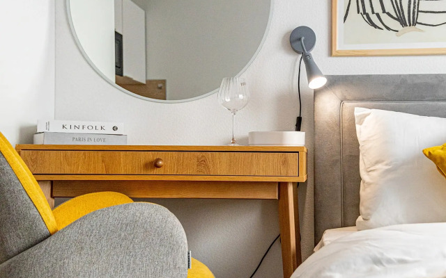 Studio Apartment with Kitchen