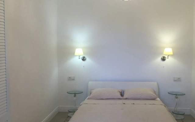 YaltaVoyage Apartments 4