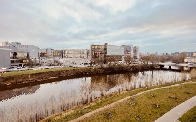 Uyutnaya Studiya ryadom s Ladozhskim Vokzalom Flat