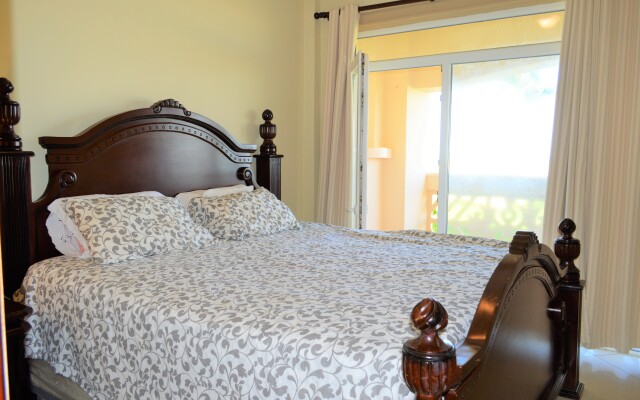 The Palm Beach Luxury Condo Apart-Hotel