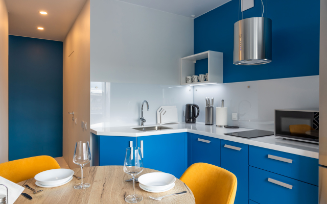 2-room with a balcony overlooking the Opera House flat