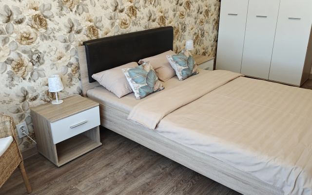 Apartamenty na Angarskoj 100a