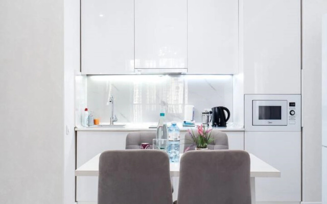 Na Prospekte Al-Farabi 41/3 Blok 3 Apartment