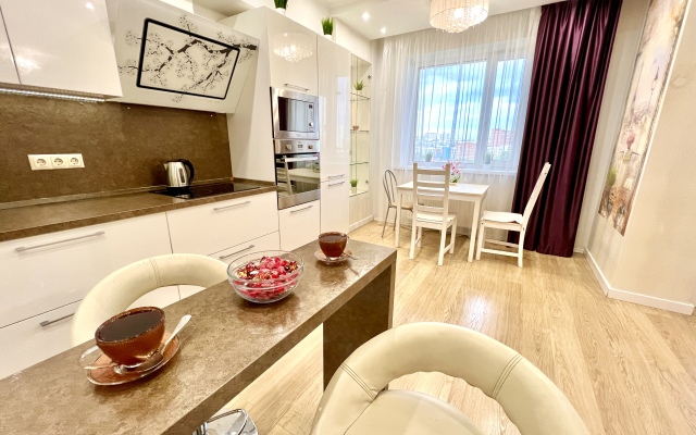 Studiya na 13-m Etazhe v ZHK Sovremennik Apartments