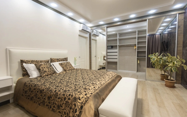 Квартира 2х Комнатные Апартаменты в Центре Сочи