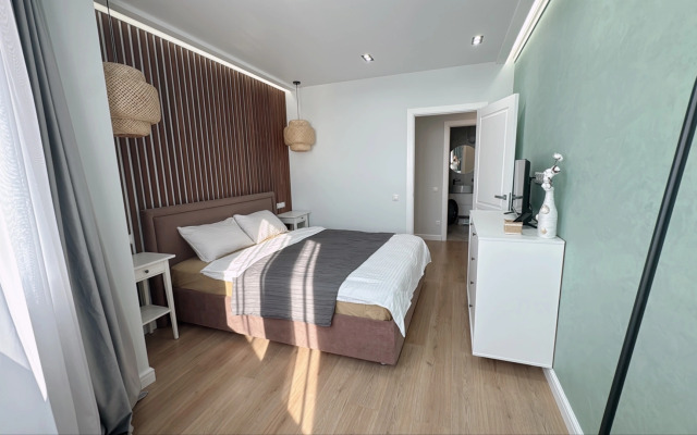 Apartament favorit MorskayaSimfonya-2 s panoramoj na more, bassejnom na territorii ZhK Apartment