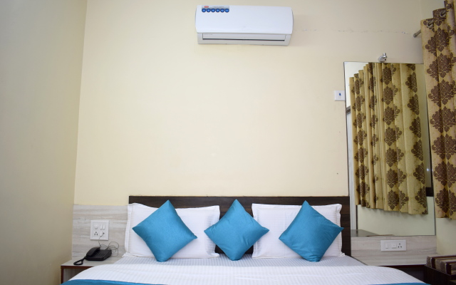 Shivansh Inn by Sky Stays Hotel