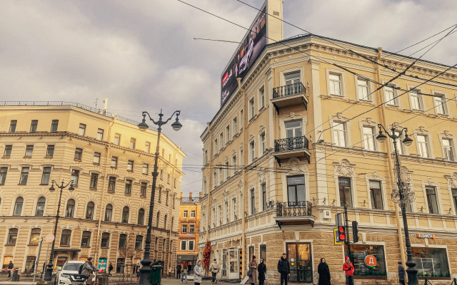 Lotman Hotel