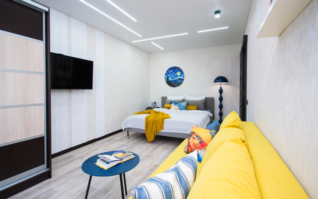V Stile Van Goga  Uyut I Vdokhnovenie Flat