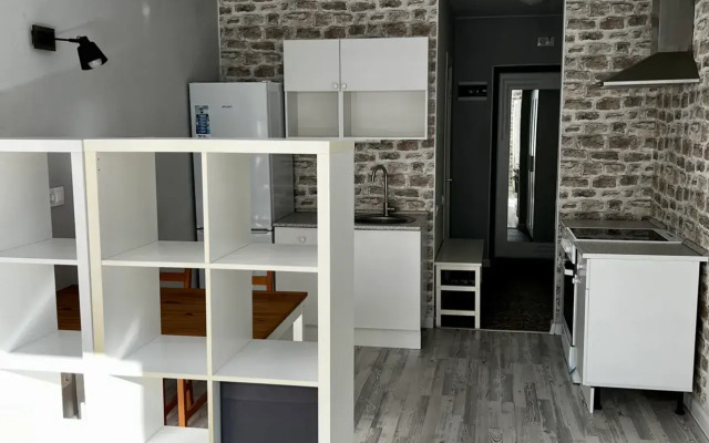 Uyutnaya Studiya Vozle Metro Dayker City Apartments Flat