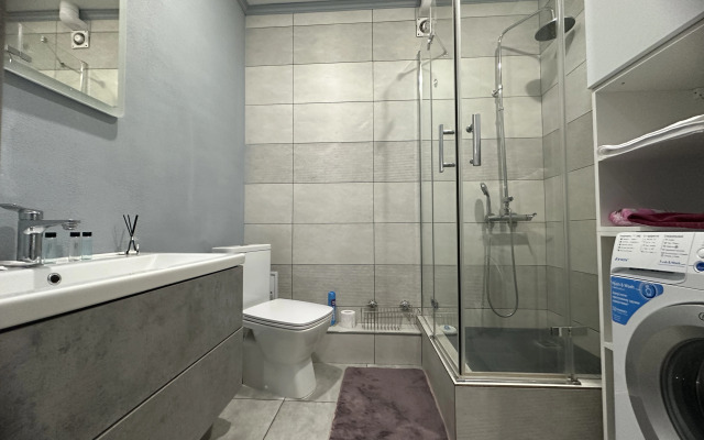 Studiya V Sovetskom Rayone Flat