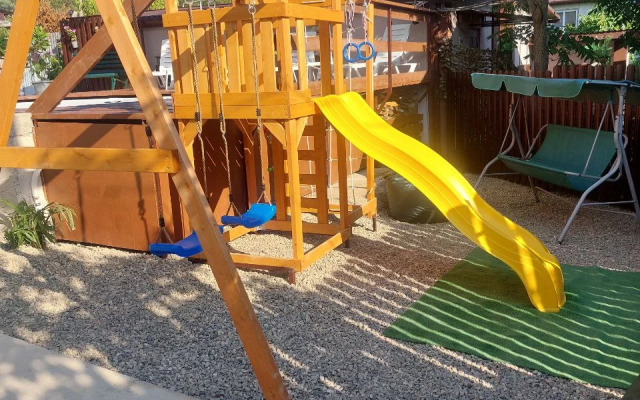 Funduk Guest house