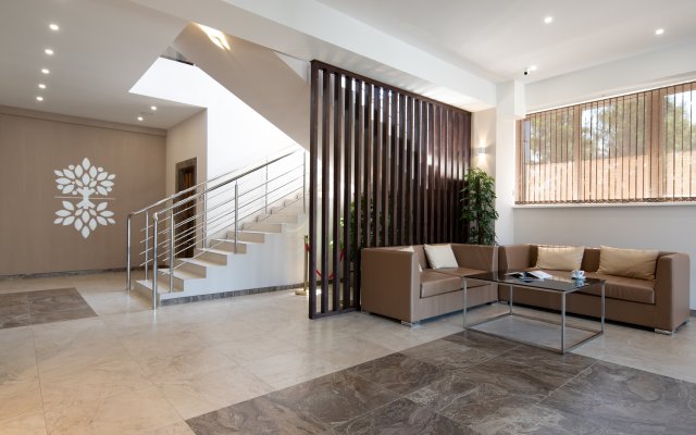 Armat Hotel