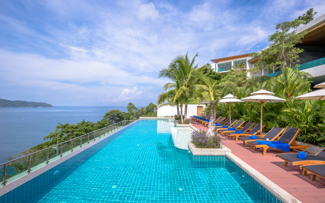 Wyndham Grand Phuket Kalim Bay Hotel
