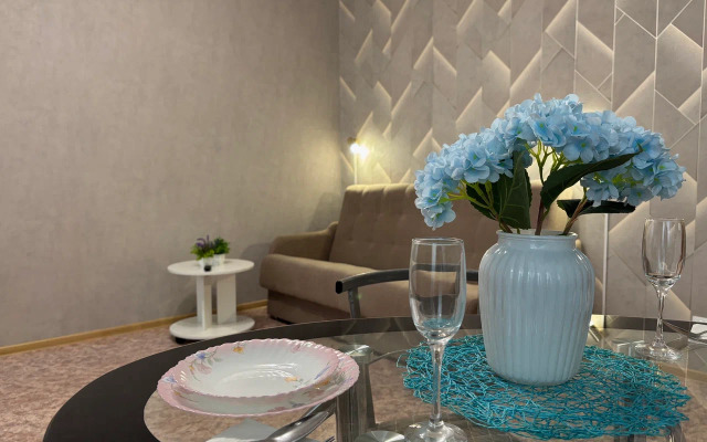 Апартаменты BestHome Двухкомнатная квартира Golden Sunshine на Волге